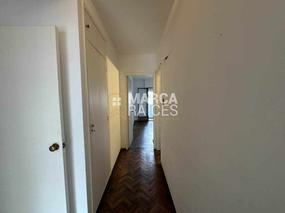 Apartamento ID.1199 - Venta Apartamento 4 Dormitorios 2 baños Garage Punta Carretas Montevideo