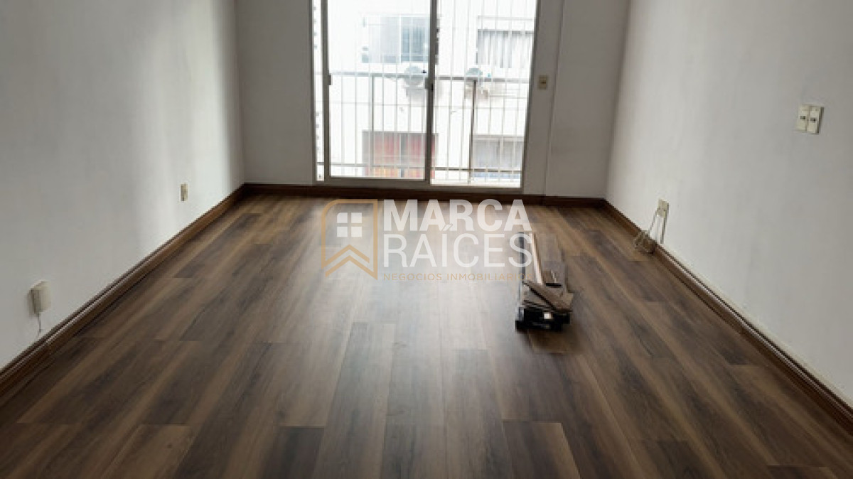 Apartamento ID.1504 - Alquiler luminoso Monoambiente en Pocitos, Montevideo. 