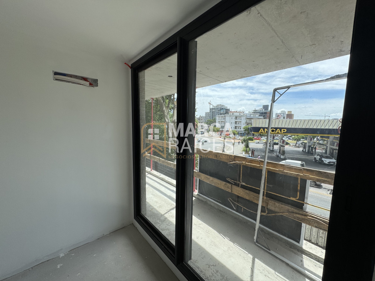 Apartamento ID.1270 - Venta Monoambientes en Construccion La Blanqueada, Los Olímpicos Montevideo
