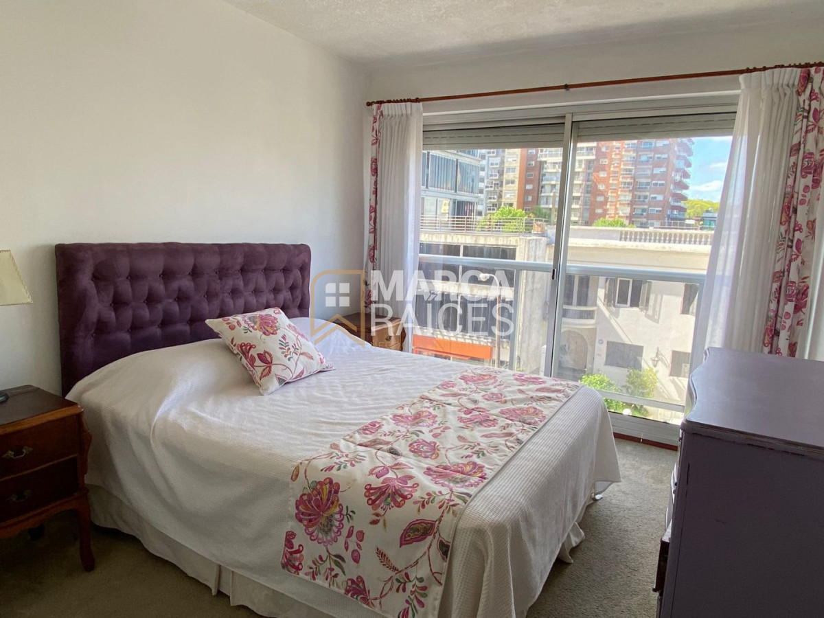 Apartamento ID.1570 -  Apartamento en Alquiler de 1 dormitorio en Punta Carretas, Montevideo