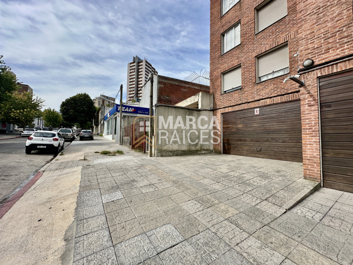 Apartamento ID.1804 - Venta Apartamento Tipo Penthouse 4 Dormitorios 3 Baños Doble Garage Barbacoa Parque Batlle Montevideo
