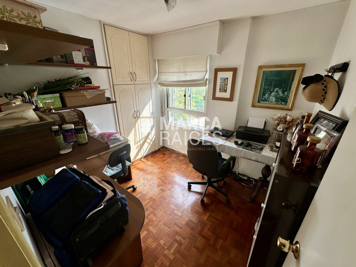 Apartamento ID.1804 - Venta Apartamento Tipo Penthouse 4 Dormitorios 3 Baños Doble Garage Barbacoa Parque Batlle Montevideo