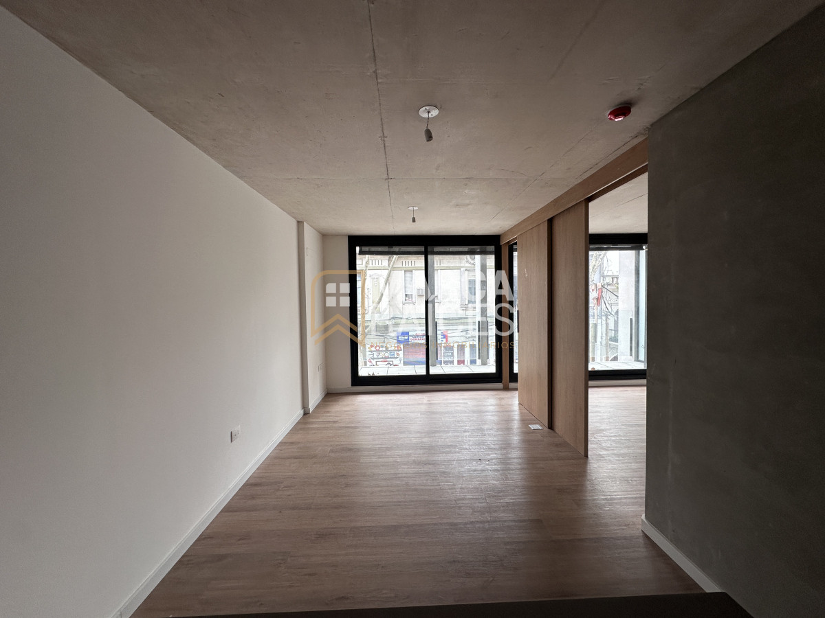 Apartamento ID.1011 - Venta Apartamento 1 Dormitorio a estrenar con cochera Barrio Sur Montevideo