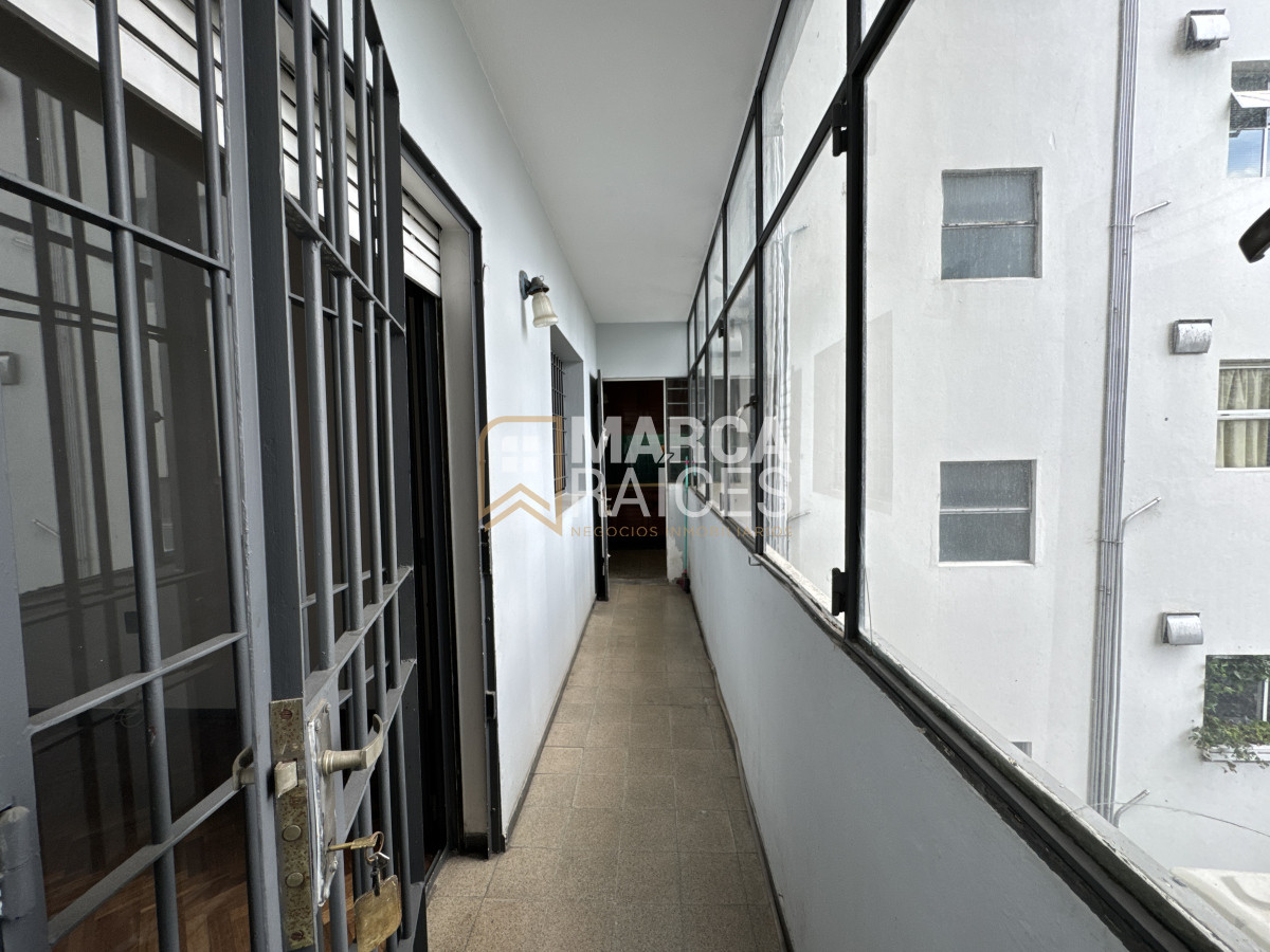Apartamento ID.1199 - Venta Apartamento 4 Dormitorios 2 baños Garage Punta Carretas Montevideo