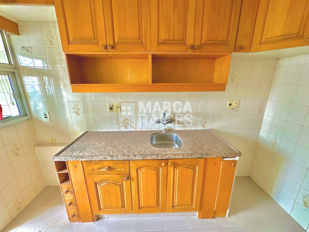 Apartamento ID.828 - Alquiler Apartamento 2 Dormitorios Luminoso Cordon Montevideo