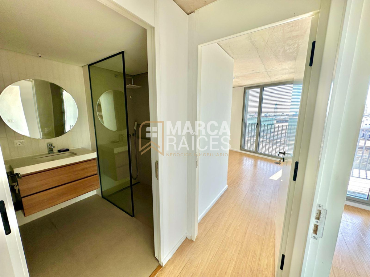 Apartamento ID.1212 - Alquiler Apartamento Premium Duplex 2 Dormitorios 2 Baños Piscina Centro Montevideo