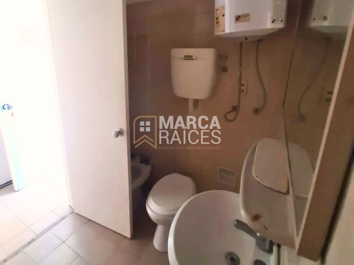 Apartamento ID.1908 - Alquiler Apartamento Monoambiente Piso Alto Cordon Montevideo