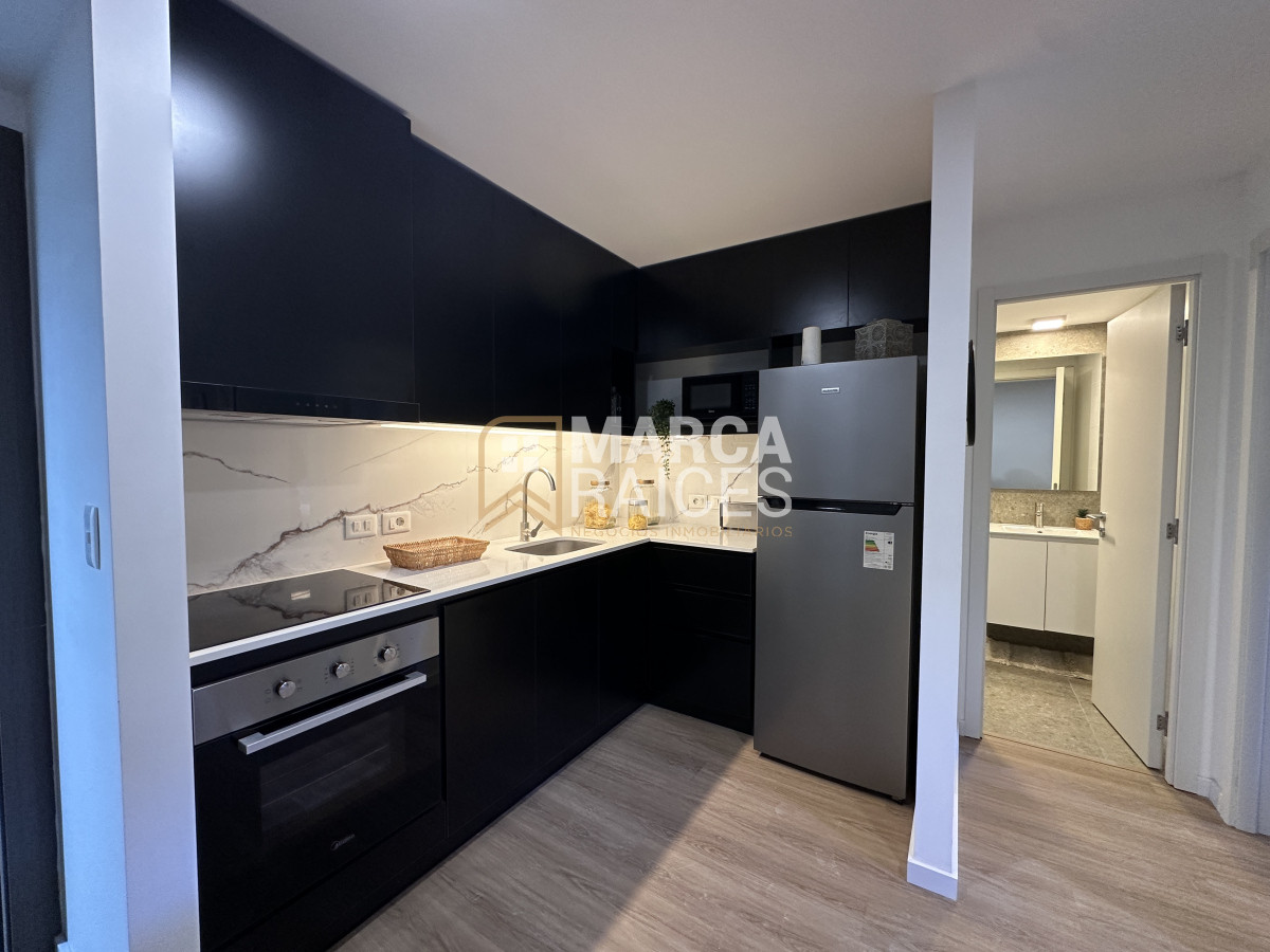 Apartamento ID.1016 - Venta Apartamento 1 Dormitorio en construcción con balcon y patio Centro Sur Montevideo