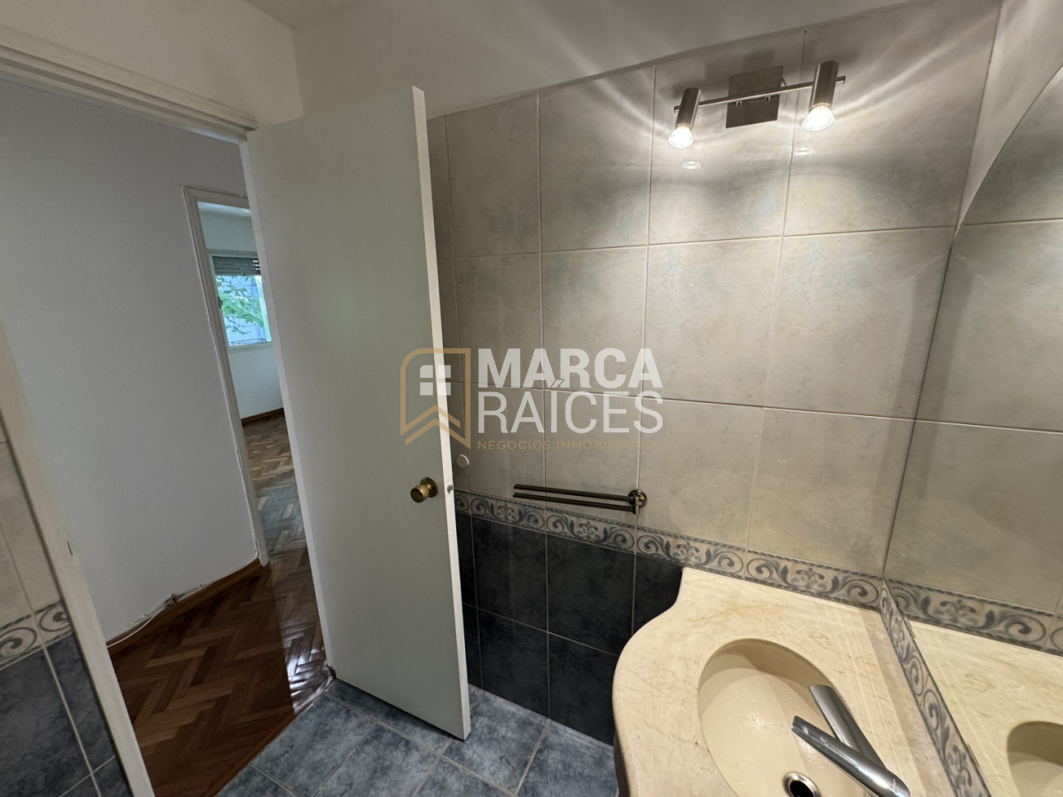 Apartamento ID.1734 - Venta Apartamento 4 dormitorios 3 baños Garage Pocitos Montevideo
