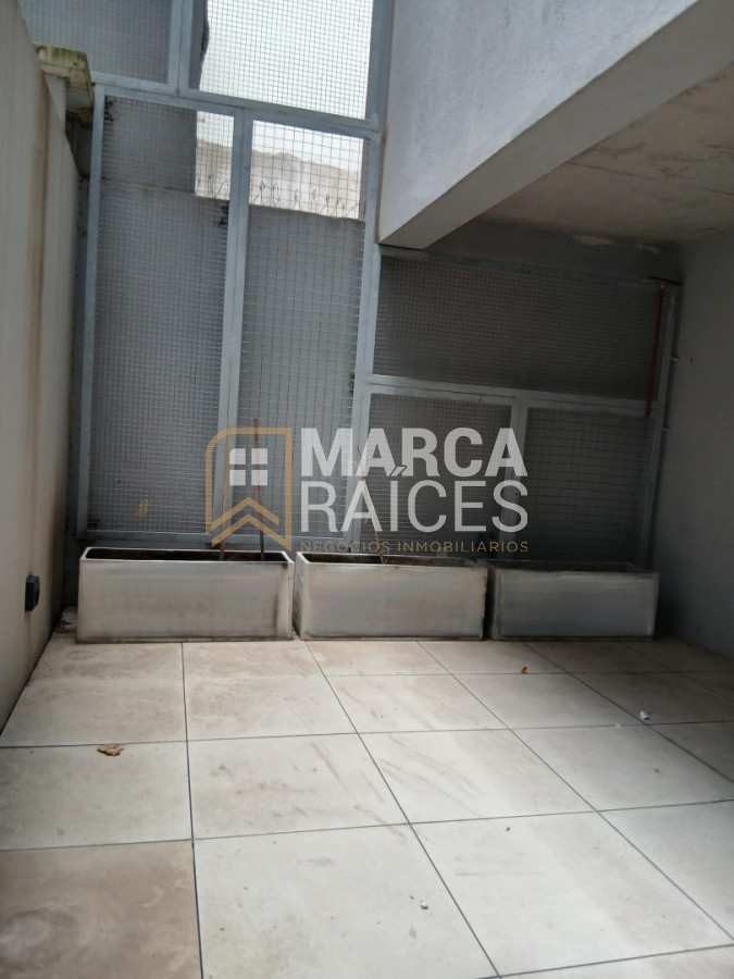 Apartamento ID.1934 - Alquiler Apartamento 1 Dormitorio con patio Centro Sur Montevideo