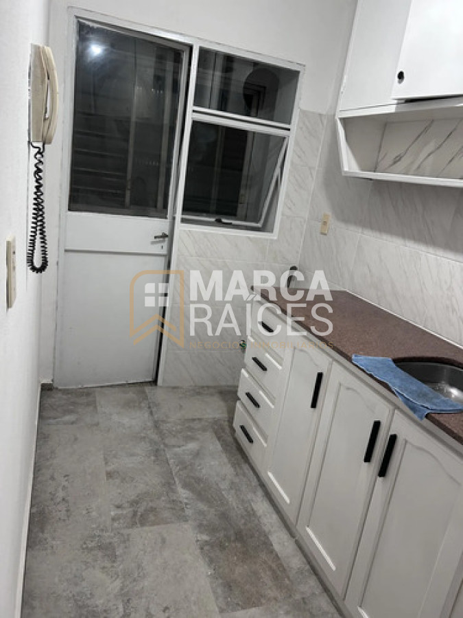 Apartamento ID.1984 - Alquiler Apartamento 2 Dormitorios con Garage. Cordon Sur, Montevideo