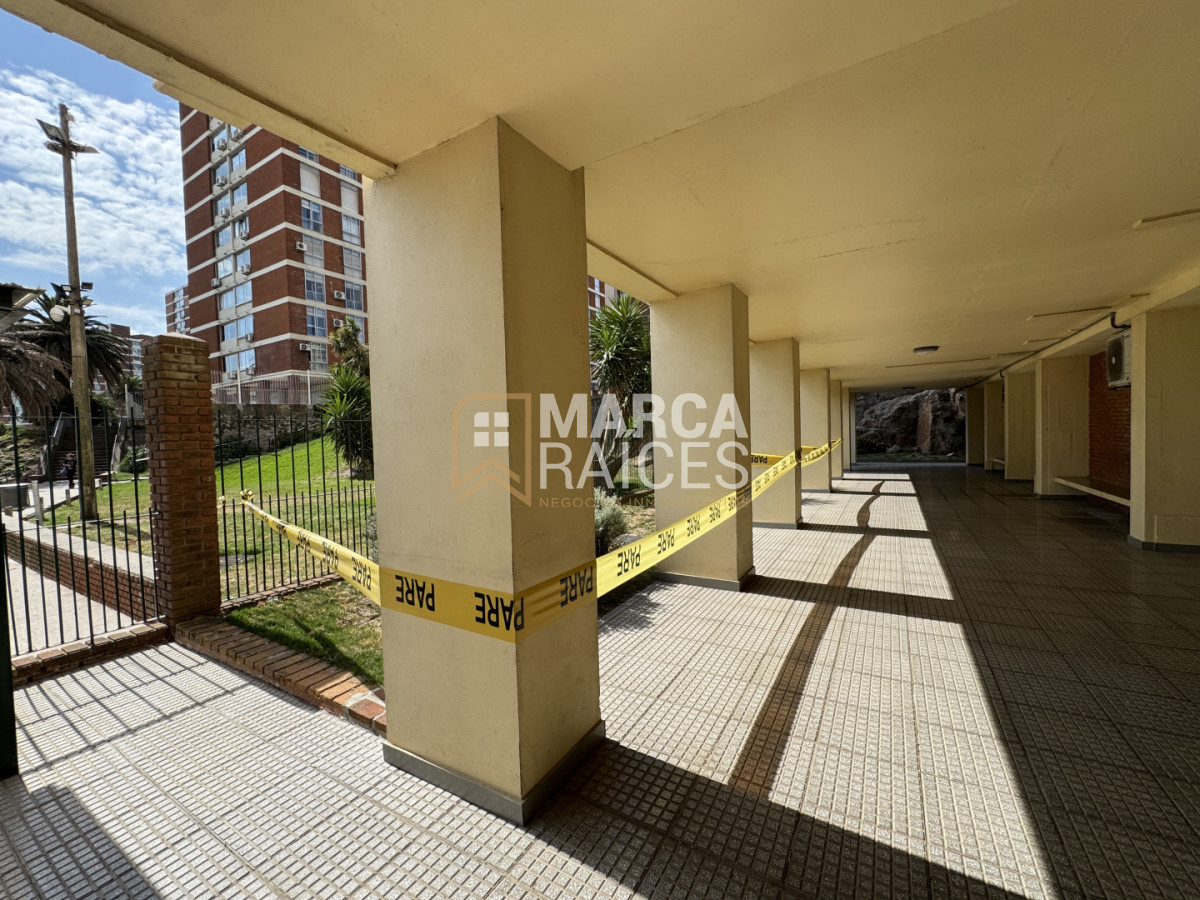 Apartamento ID.1829 - Venta Apartamento 1 Dormitorio con cochera no fija Palermo Montevideo