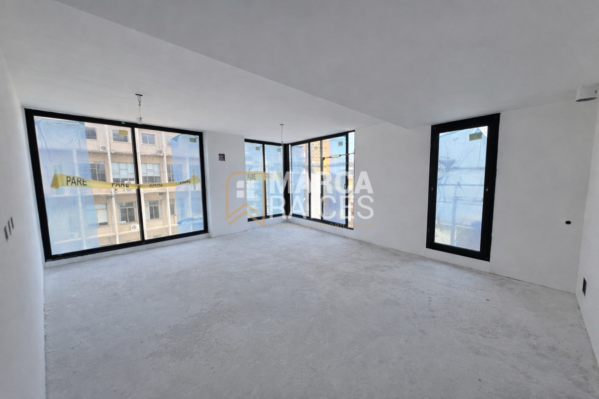 Apartamento ID.1779 - Venta Apartamento Penthouse 2 Dormitorios con parrillero a estrenar Centro Montevideo