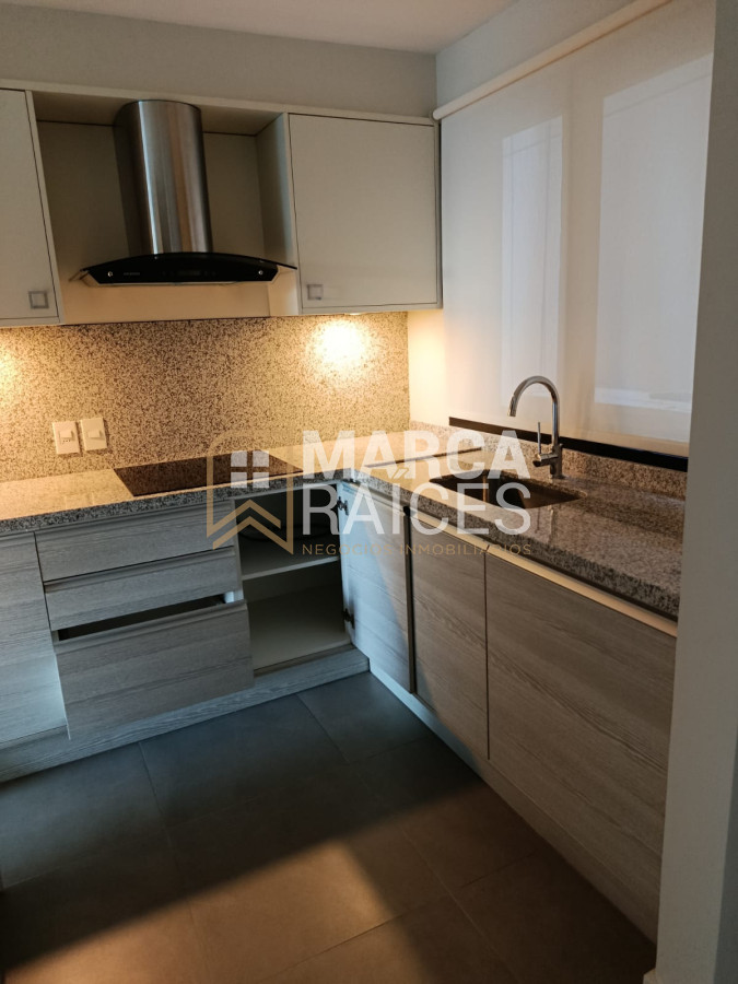 Apartamento ID.1536 - Venta apartamento 2 dormitorios en Barrio Cantegril, Punta del Este. 