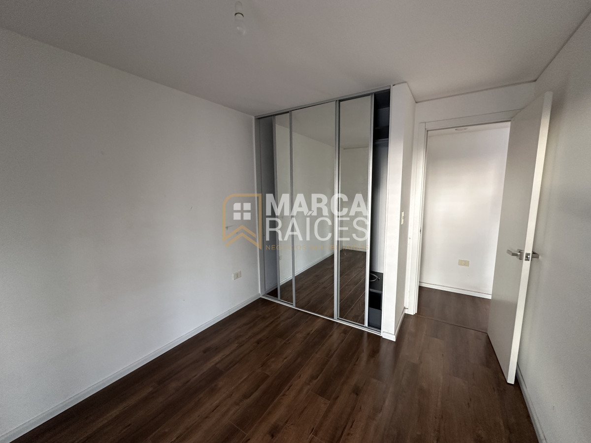 Apartamento ID.1380 - Alquiler Apartamento moderno 1 Dormitorio opcion con garage Centro Montevideo