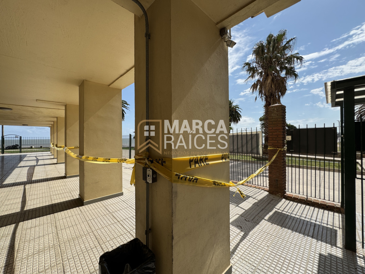 Apartamento ID.1829 - Venta Apartamento 1 Dormitorio con cochera no fija Palermo Montevideo