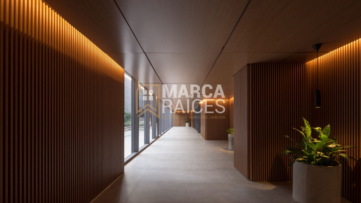 Apartamento ID.1792 - Alquiler Apartamento 3 Dormitorios 2 Baños Piscina Edificio de Categoria Centro Montevideo