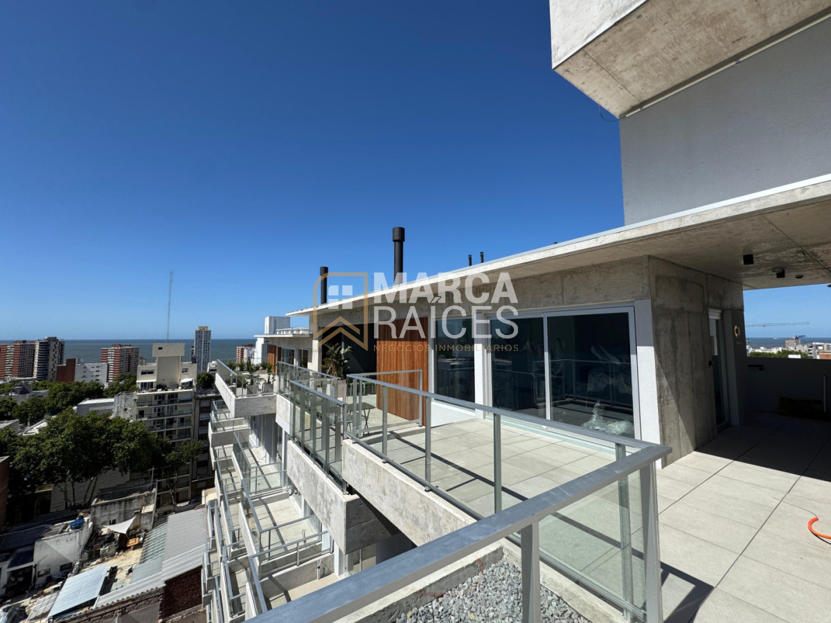 Apartamento ID.1811 - Venta Apartamento Penthouse 1 Dormitorio a estrenar con parrillero propio Centro Sur Montevideo