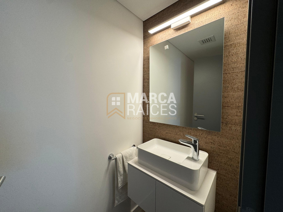 Apartamento ID.1624 - Venta Apartamento 2 Dormitorios 2 baños proximo a estrenar Lagos de Carrasco Canelones