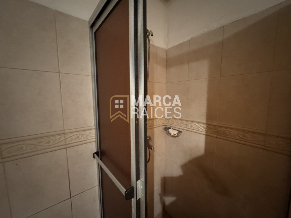 Apartamento ID.1829 - Venta Apartamento 1 Dormitorio con cochera no fija Palermo Montevideo