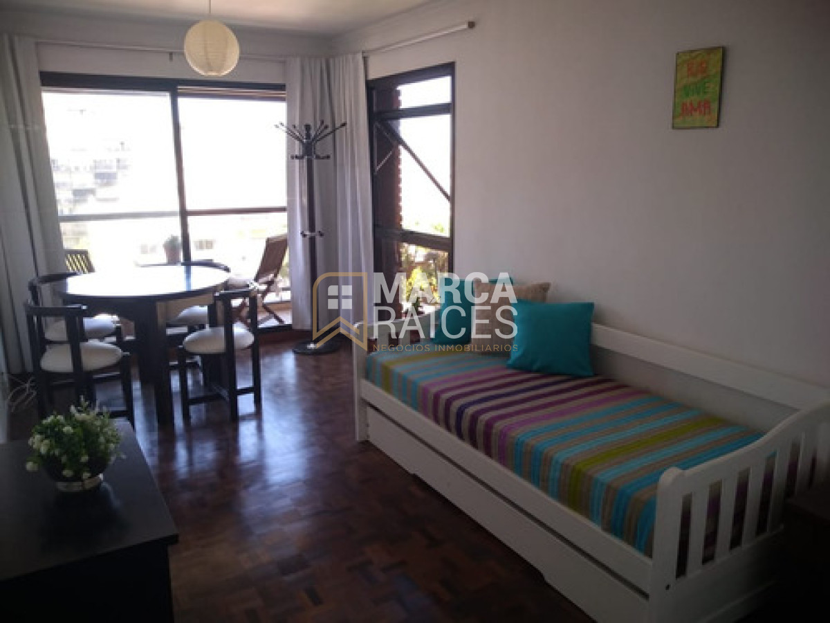 Apartamento ID.1404 - Alquiler Monoambiente En Pocitos A Metros De La Rambla Montevideo