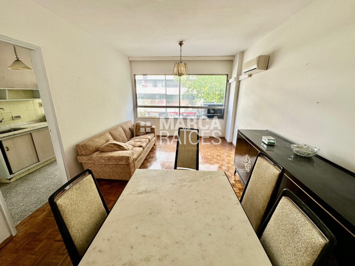 Apartamento ID.1819 - Venta Apartamento 1 Dormitorio con Amplio Patio Cordon Montevideo