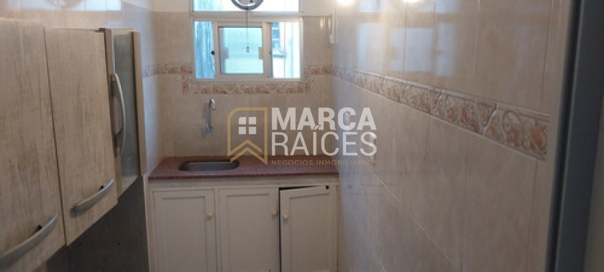 Apartamento ID.1768 - Alquiler Apartamento 1 Dormitorio, 1 Baño, La Comercial, Montevideo