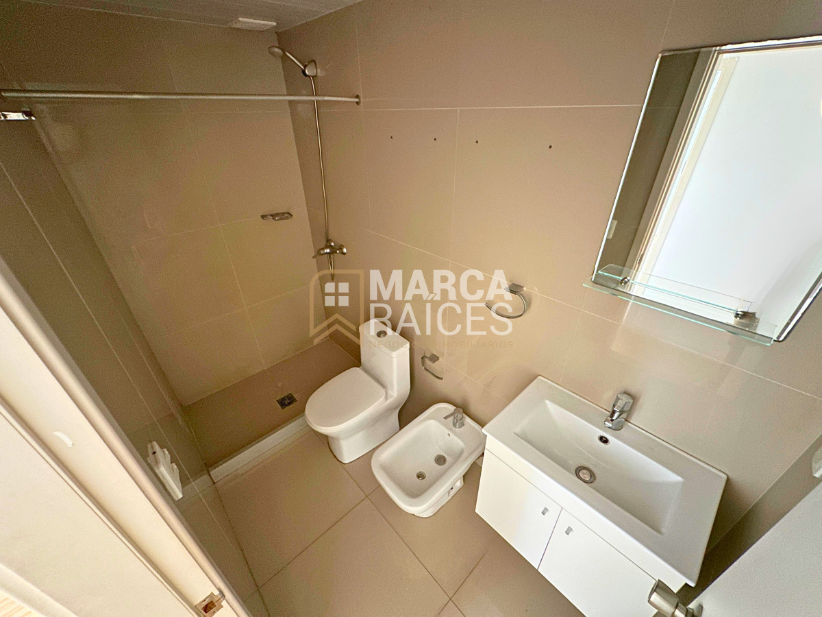 Apartamento ID.1356 - Venta Apartamento 2 Dormitorios Garage Tres Cruces Montevideo