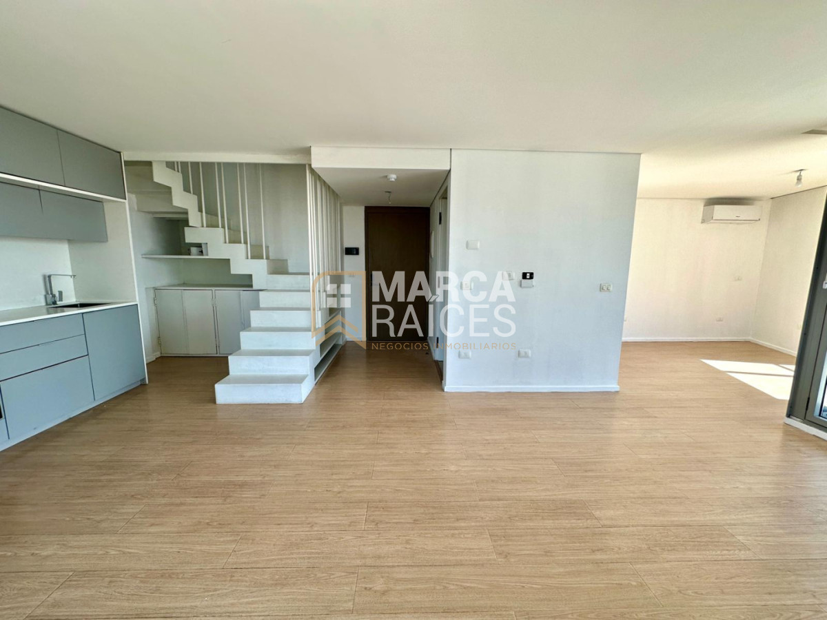 Apartamento ID.1212 - Alquiler Apartamento Premium Duplex 2 Dormitorios 2 Baños Piscina Centro Montevideo