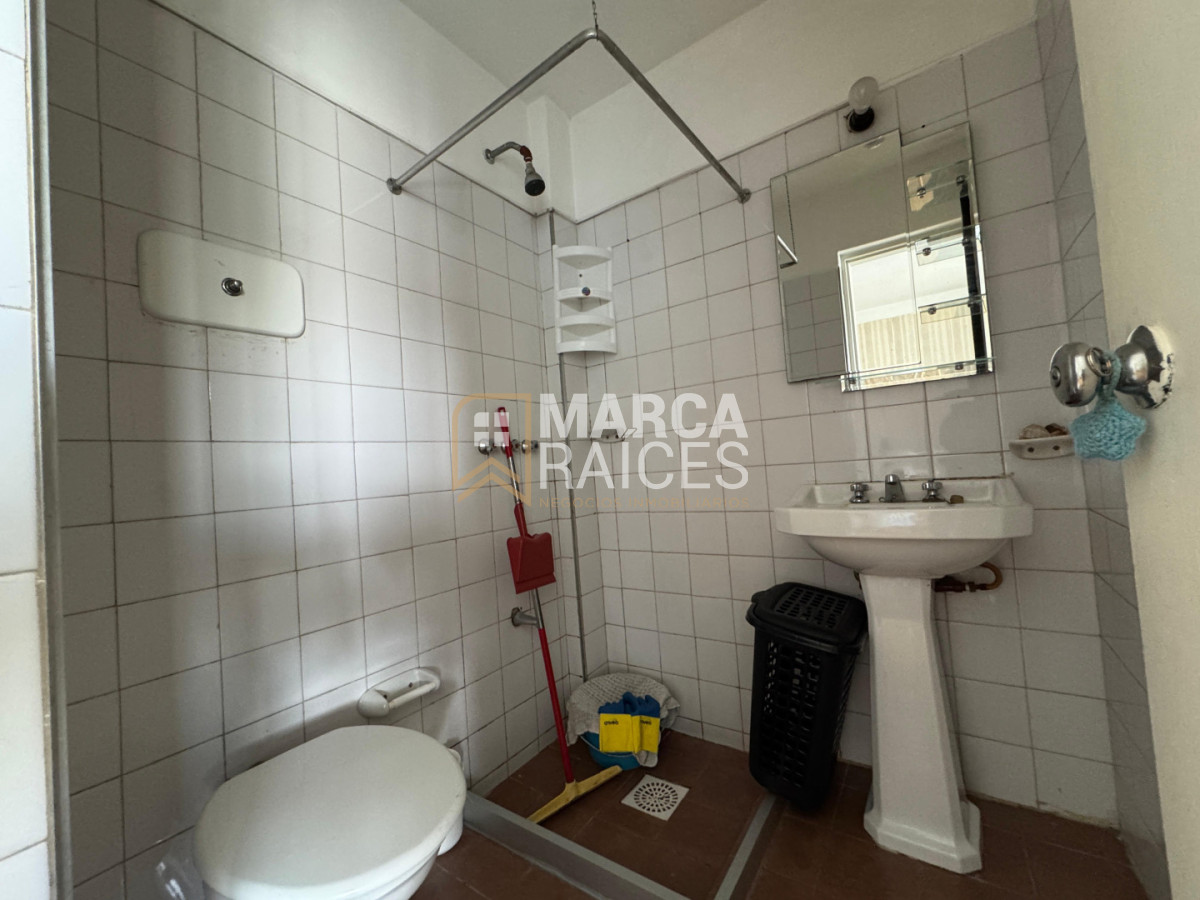 Apartamento ID.120 - Venta Apartamento Monoambiente Luminoso Centro a 1 Cuadra de ORT Montevideo