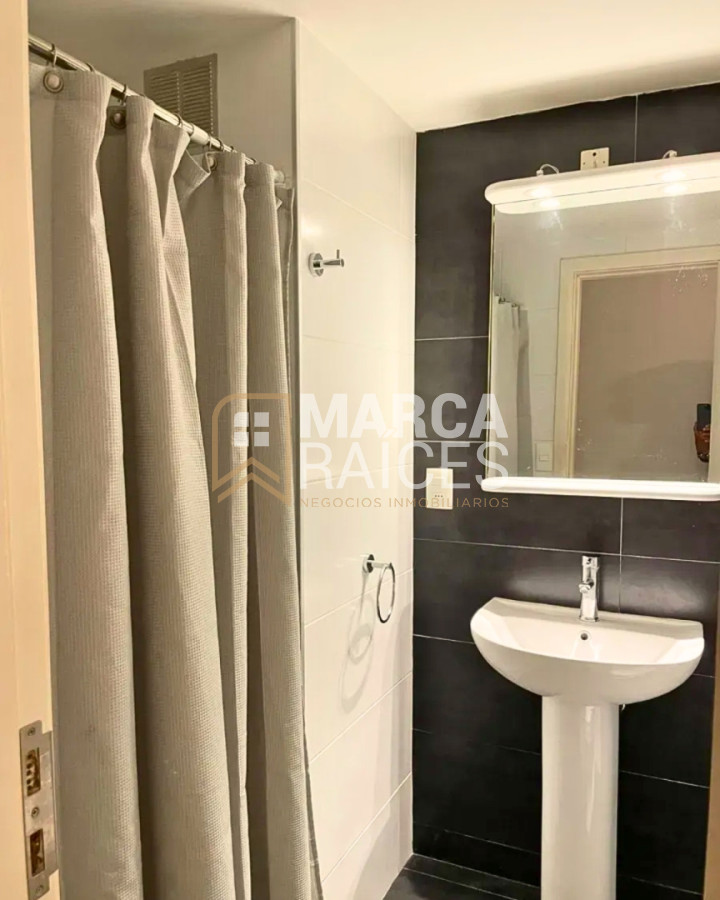 Apartamento ID.1940 - Alquiler Apartamento Monoambiente Piso Alto Pocitos Montevideo