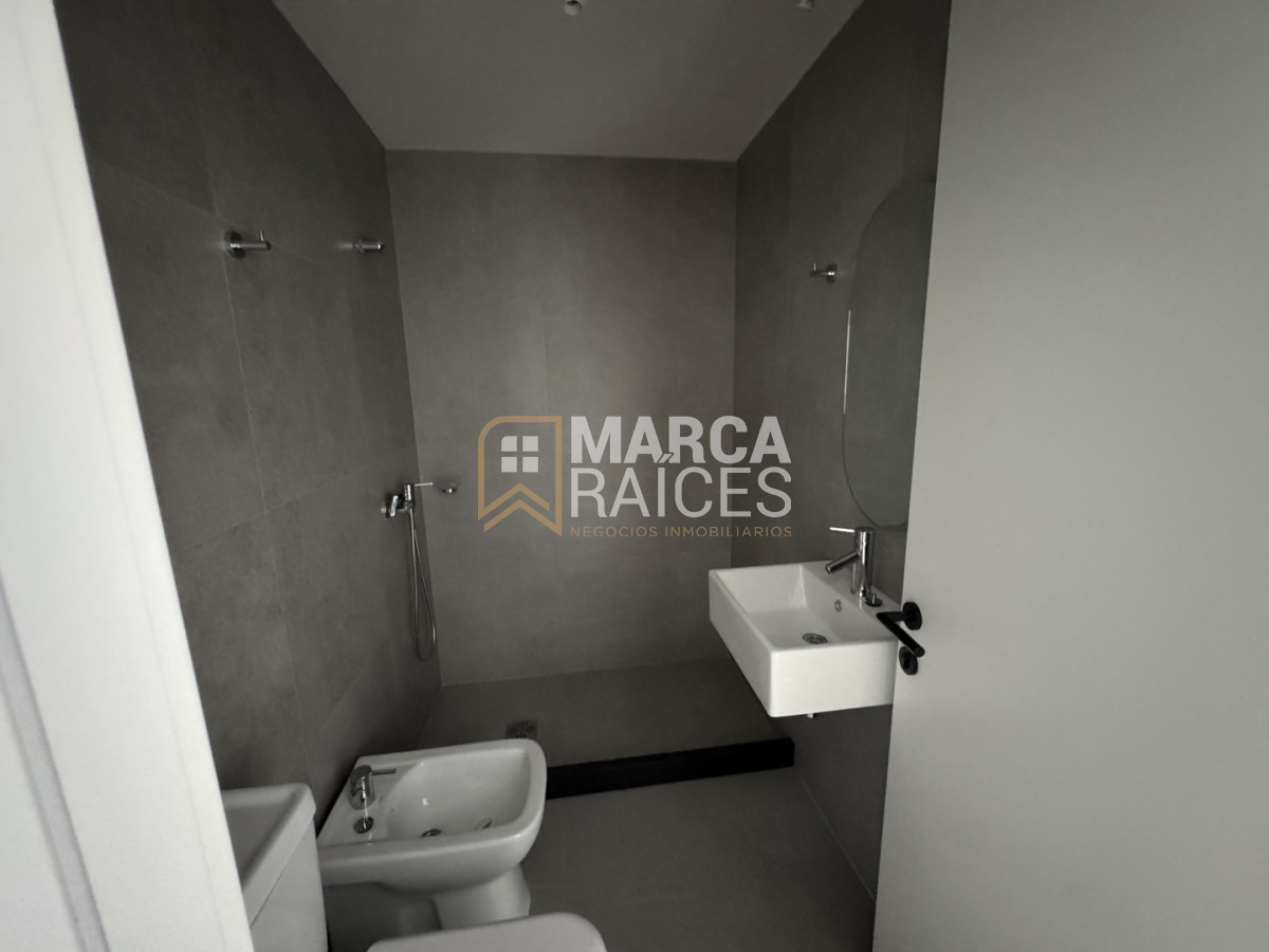 Apartamento ID.2009 - Venta Apartamento monoambiente piso alto estrenar ideal para inversor Centro Sur Montevideo