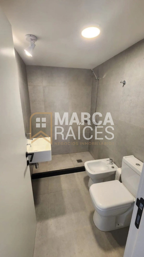 Apartamento ID.2016 - Alquiler Apartamento A Estrenar 2 Dormitorios Con Garage Centro Montevideo