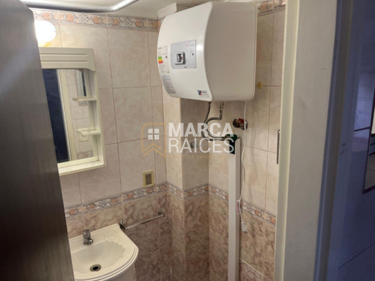 Apartamento ID.1669 - Alquiler Apartamento Hermoso y Amplio en una de las Mejores Zonas de Pocitos
