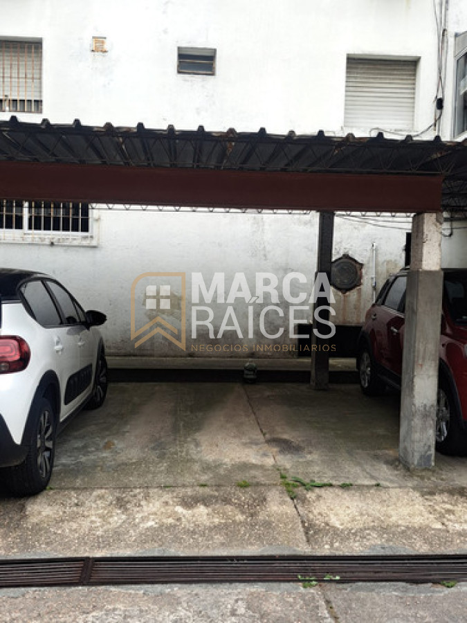 Apartamento ID.1809 - Venta Apartamento 3 dormitorios, 2 baños, con garage. Pocitos, Montevideo