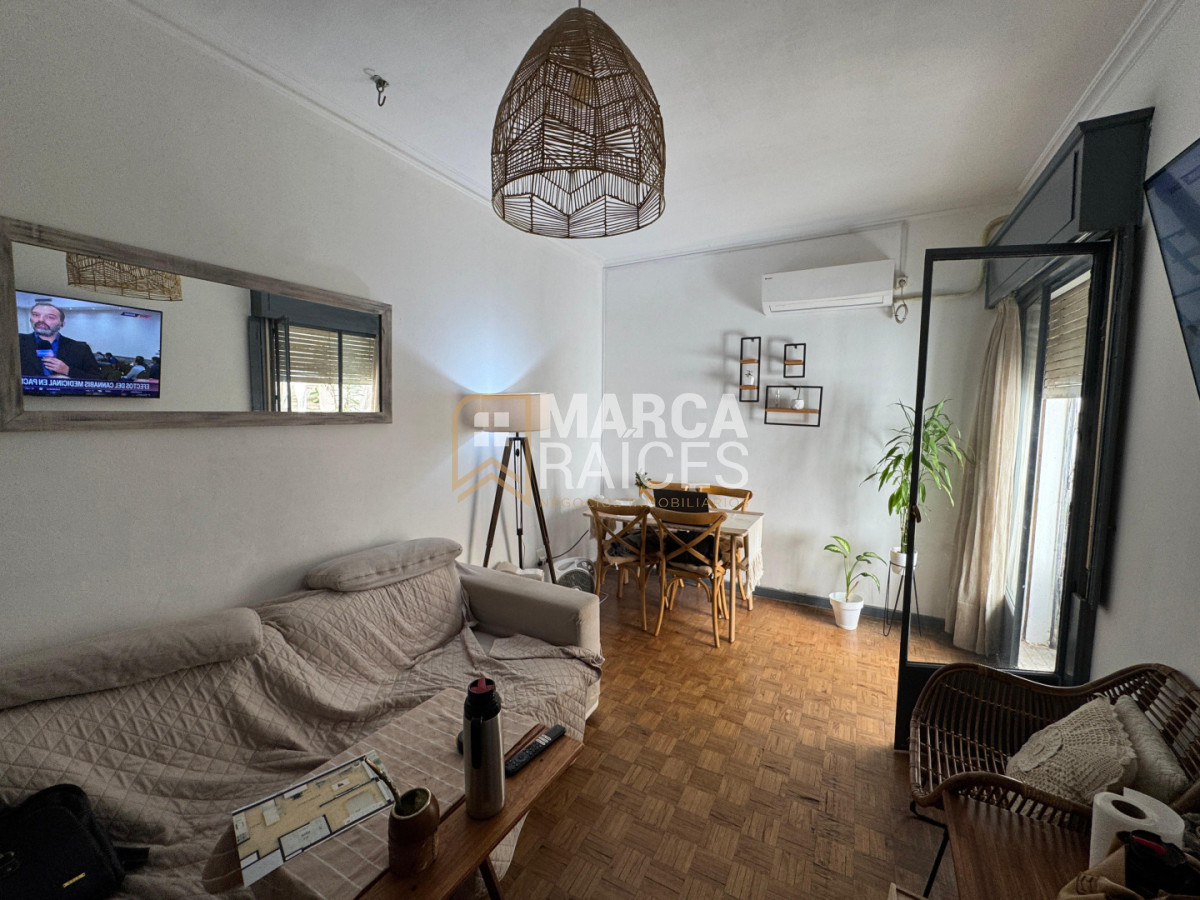 Apartamento ID.1952 - Alquiler Apartamento 1 Dormitorio Patio Centro Sur Montevideo