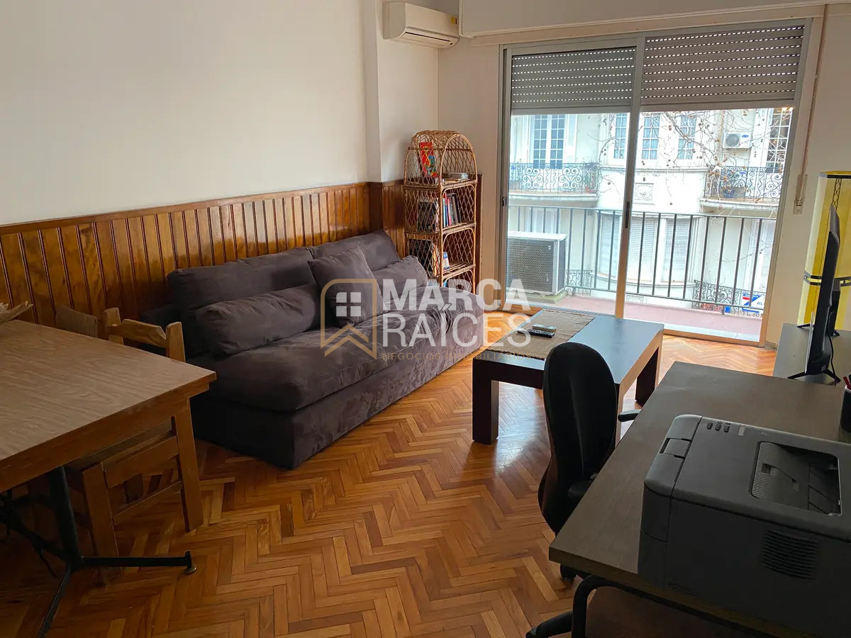 Apartamento ID.1384 - Alquiler Apartamento 1 Dormitorio Amueblado Centro Balcón Montevideo
