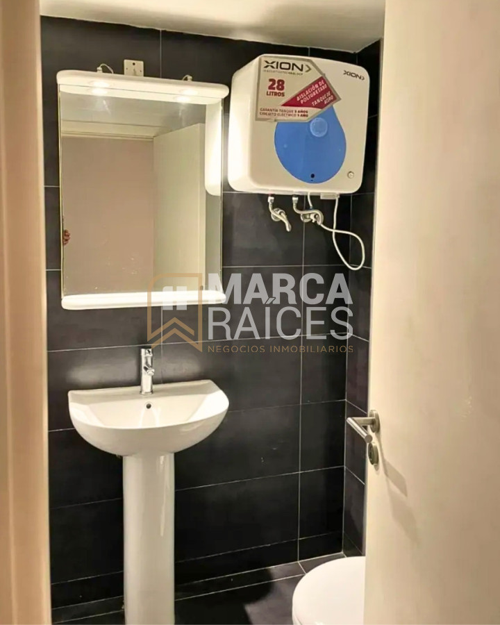 Apartamento ID.1940 - Alquiler Apartamento Monoambiente Piso Alto Pocitos Montevideo