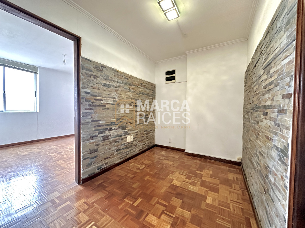 Apartamento ID.1650 - Alquiler Apartamento 2 Dormitoros Garage Pocitos Montevideo