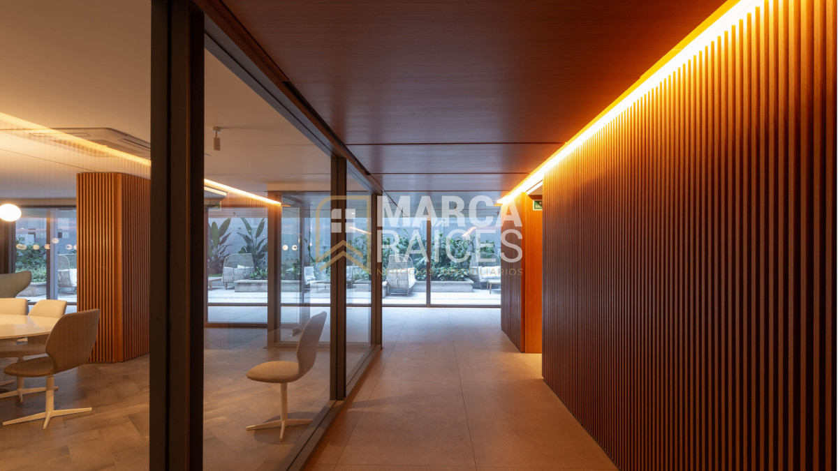 Apartamento ID.1786 - Alquiler Apartamento 1 Dormitorio Piscina Edificio de Categoria Centro Montevideo