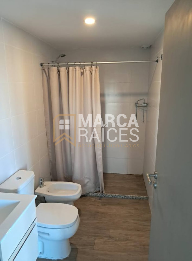Apartamento ID.2042 - Alquiler Monoambiente con Amplia Terraza Punta Carretas Montevideo