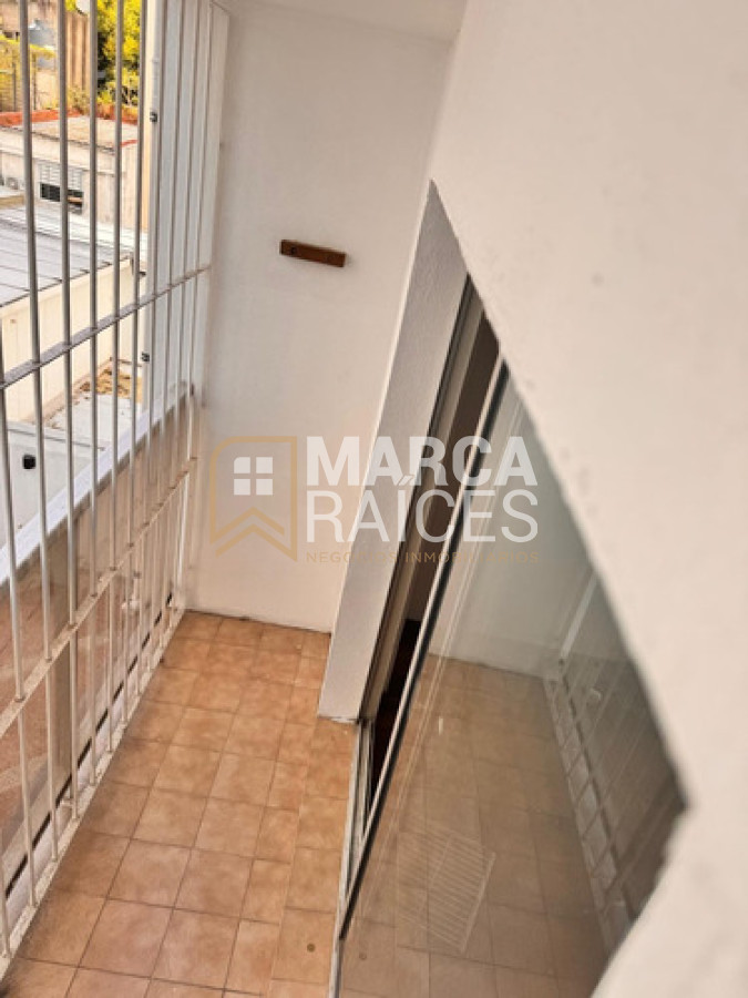 Apartamento ID.1504 - Alquiler luminoso Monoambiente en Pocitos, Montevideo. 