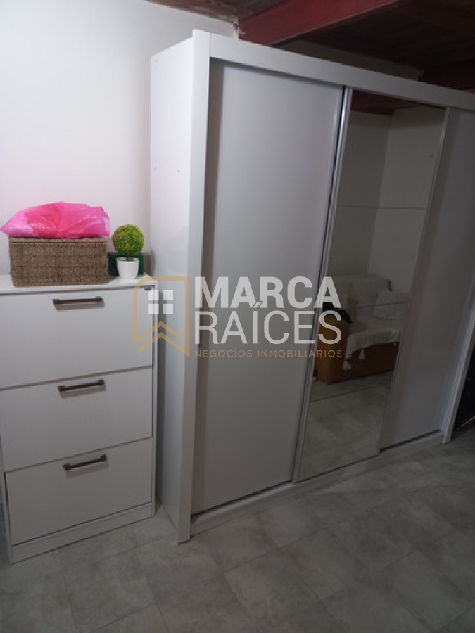 Apartamento ID.1481 - Alquiler Apartamento 4 dormitorios y 2 baños en Reducto, Montevideo.