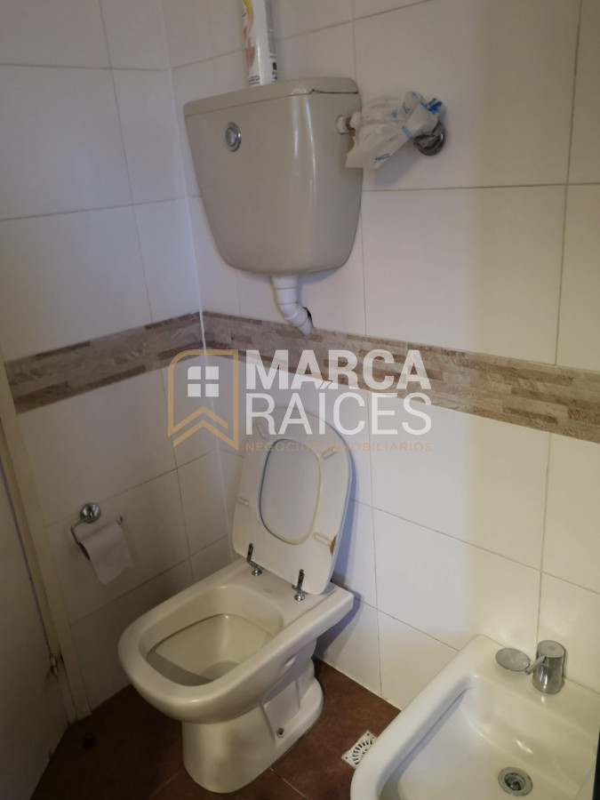 Apartamento ID.1694 - Alquiler Apartamento 4 Dormitorios 2 Baños - Aguada (Próximo al Palacio Legislativo y Aguada Park) Montevideo