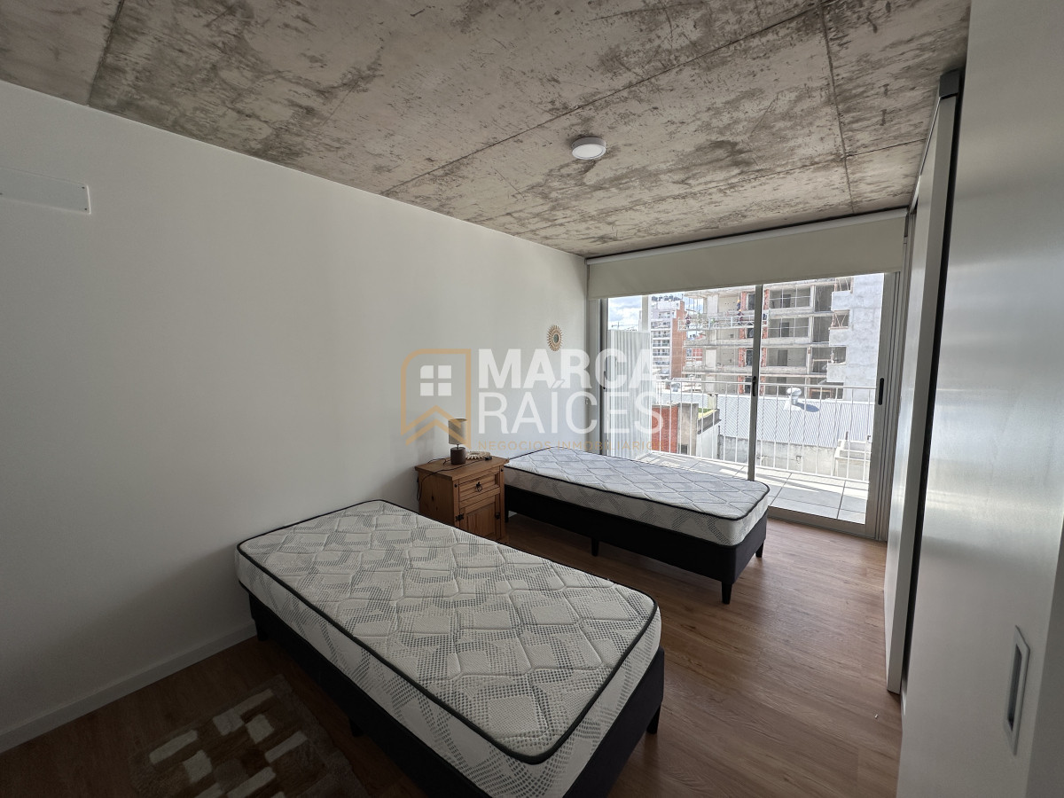 Apartamento ID.1402 - Apartamento Amplio A Estrenar Amoblado Piso 4 Al Frente Luminoso Cordon Sur Montevideo
