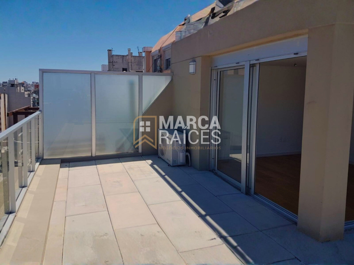 Apartamento ID.1860 - Alquiler Apartamento Penthouse Monoambiente Pocitos Montevideo