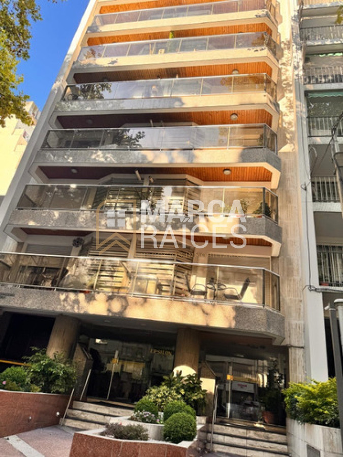 Apartamento ID.1504 - Alquiler luminoso Monoambiente en Pocitos, Montevideo. 