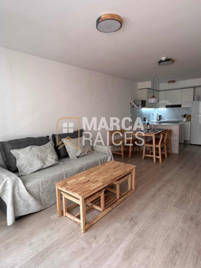Apartamento ID.1533 - Excelente Apartamento Amoblado De 1 Dormitorio en Parque Rodó, Montevideo. 
