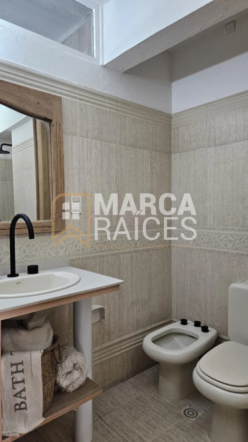 Apartamento ID.1989 - Alquiler Apartamento 2 Dormitorios frente al Mar. Malvin, Montevideo