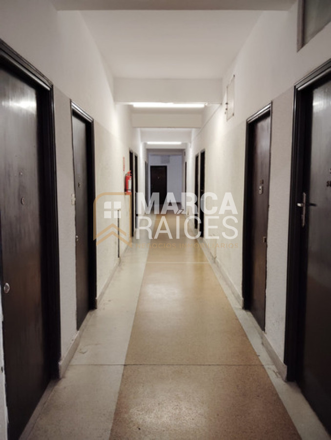 Apartamento ID.1696 - Alquiler Monoambiente Amoblado Interno Sobre Rambla Pocitos